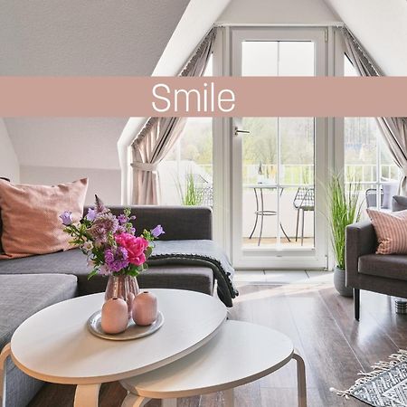 Smile, Wunderschoene Wohnung Direkt Am Strand 하리슬리 외부 사진
