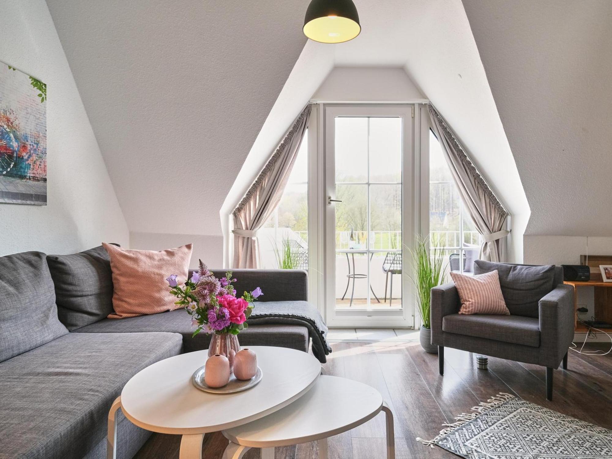Smile, Wunderschoene Wohnung Direkt Am Strand 하리슬리 외부 사진