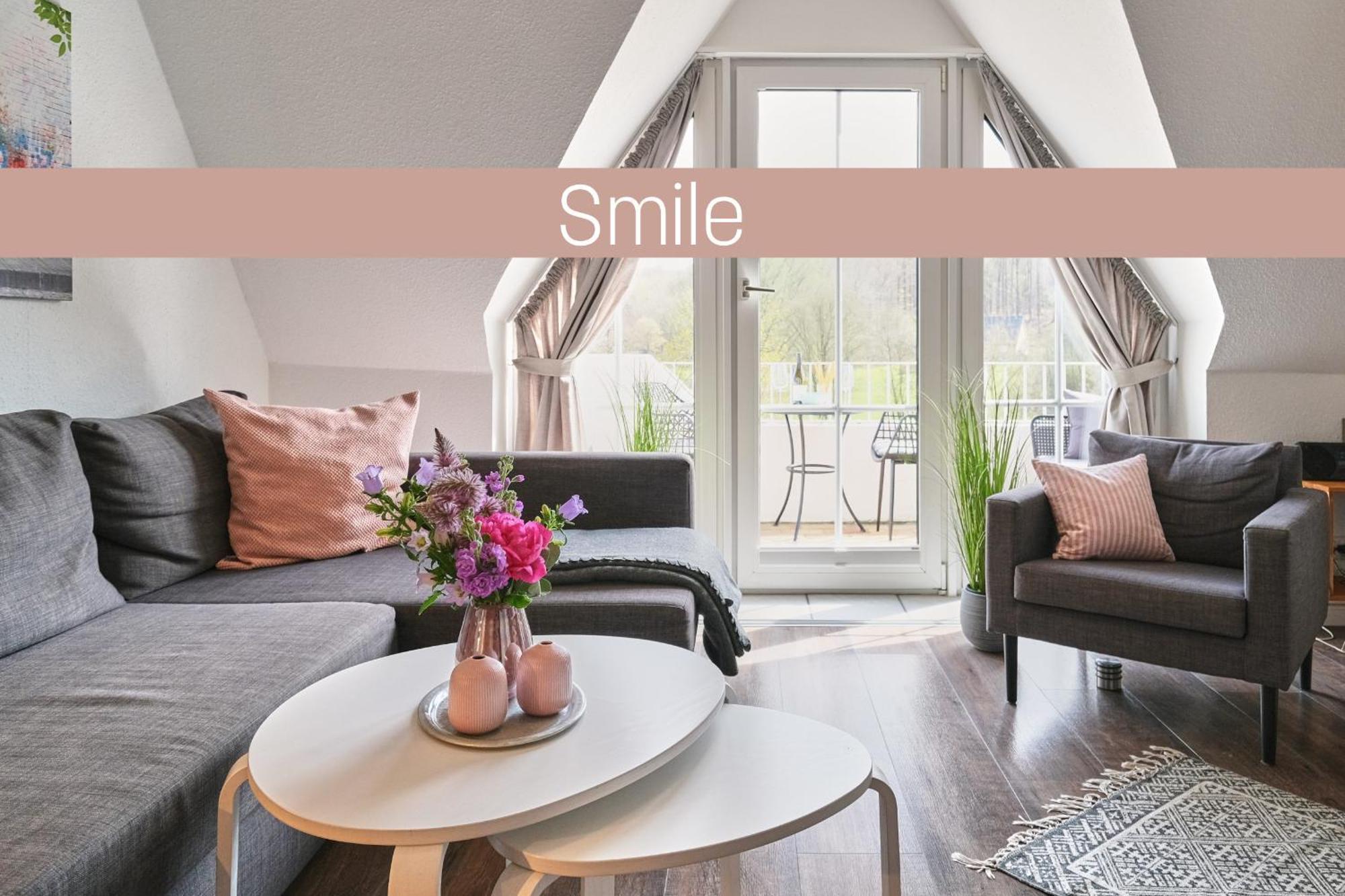 Smile, Wunderschoene Wohnung Direkt Am Strand 하리슬리 외부 사진